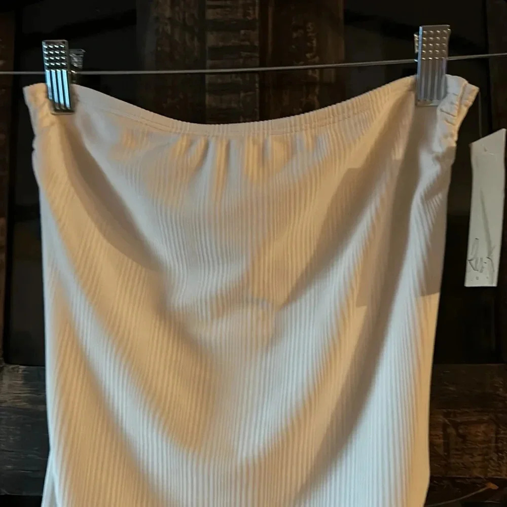 Ris-K Chance Swimsuit Cream Ribbed NWT Size Small - Picture 2 of 3